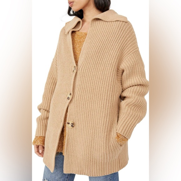 Free People Sweaters - Free People Swim Too Deep Oversized Chunky Knit Cardigan | Almond | Size Medium